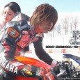 Han Qi Luo (Barbie Hsu),an extremely shy art student went to the same college as Chen Ling (Vic Zhou),a popular play boy. By chance one day they met at a park when CL asked HQL for direction to a hospital to visit his friend who was injured in a bike racing incident.